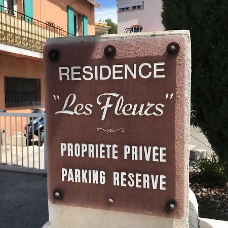 Beau T2 En Centre Avec Parking Privé *